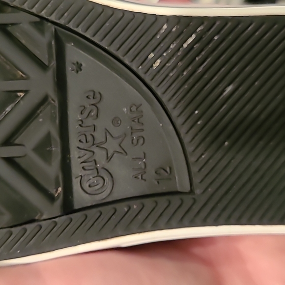 Girls Converse - Picture 4 of 5